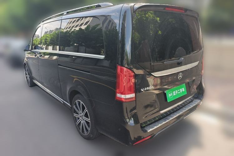 Used Mercedes-Benz V-Class 2021 V 260 L Long-wheelbase Luxury Edition Rear Left 45 Deg
