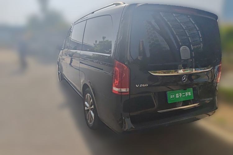 Used Mercedes-Benz V-Class 2021 V 260 Avantgarde Edition Rear Left 45 Deg