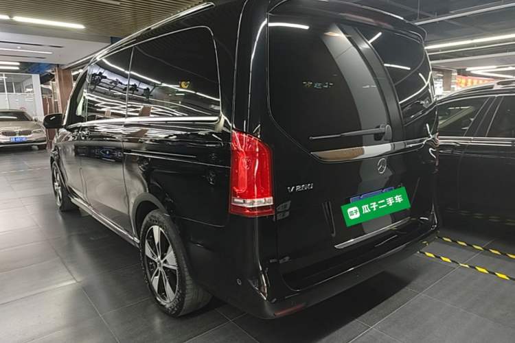 Used Mercedes-Benz V-Class 2021 V 260 Prestige Edition Rear Left 45 Deg