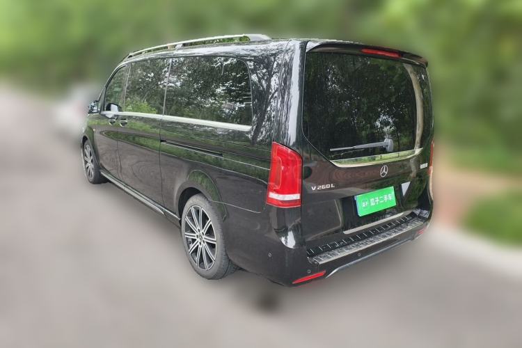 Used Mercedes-Benz V-Class 2021 V 260 L Long-wheelbase Luxury Edition Rear Left 45 Deg