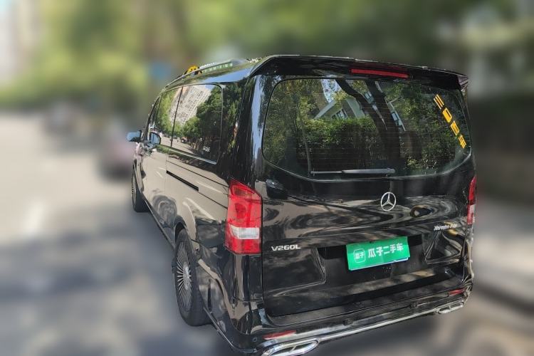Used Mercedes-Benz V-Class 2021 V 260 Avantgarde Edition Rear Left 45 Deg