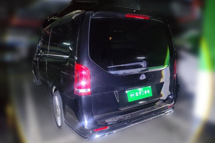 Used Mercedes-Benz V-Class 2021 V 260 L Long-wheelbase Luxury Edition Rear Left 45 Deg