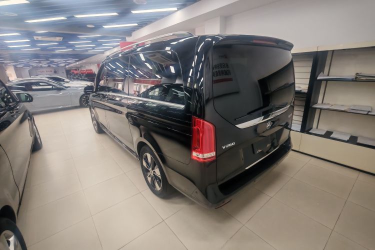 Used Mercedes-Benz V-Class 2021 V 260 Prestige Edition Rear Left 45 Deg
