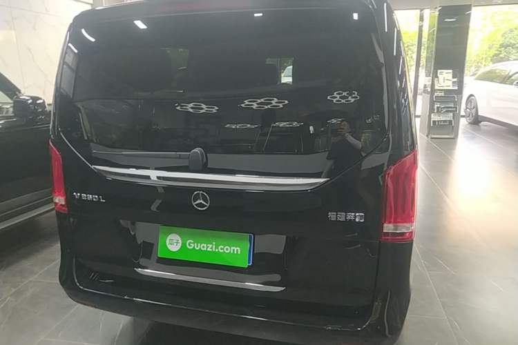 Used Mercedes-Benz V-Class 2021 V 260 L Long Wheelbase Prestige Edition Rear