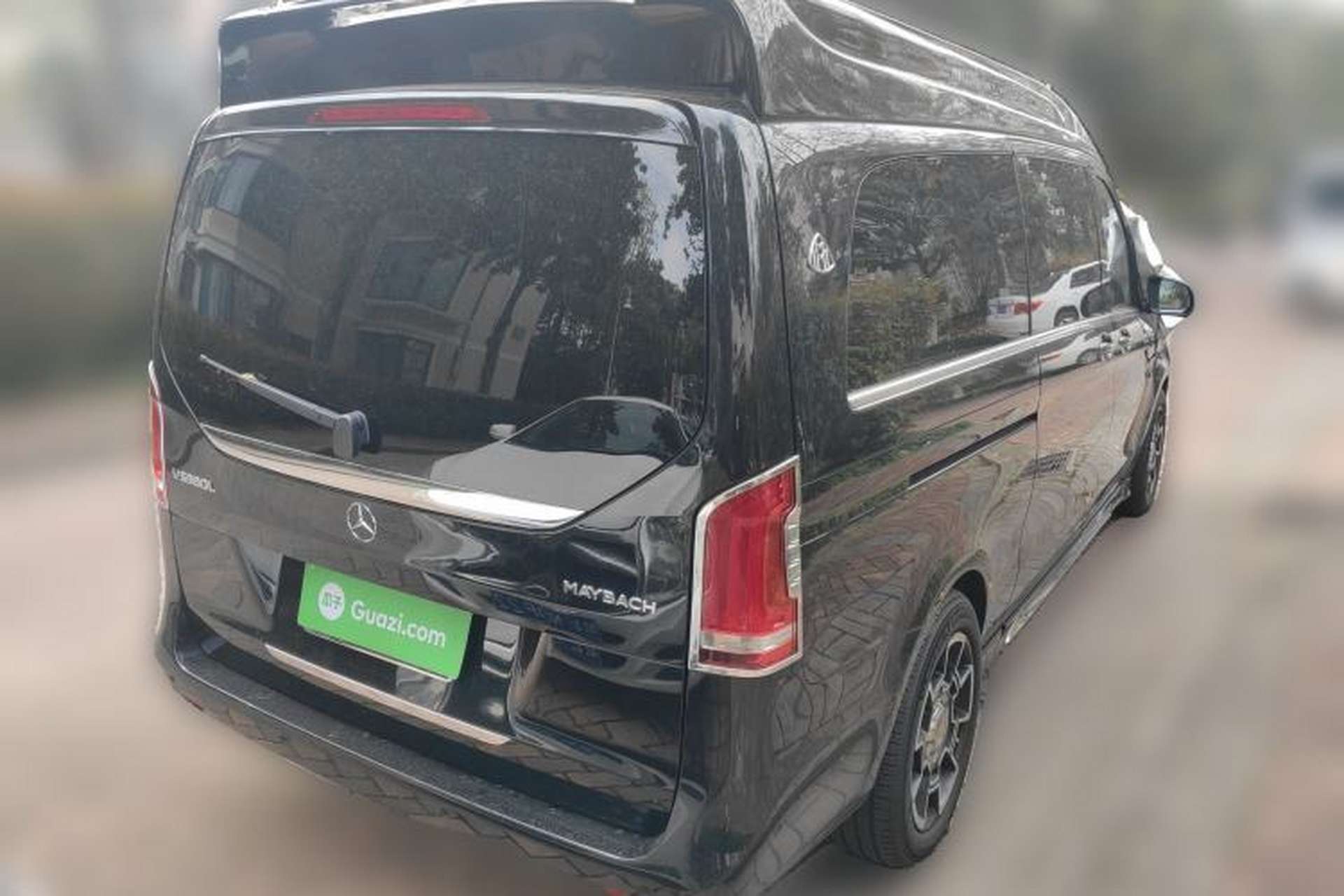 Used Mercedes-Benz V-Class  Rear Right 45 Deg