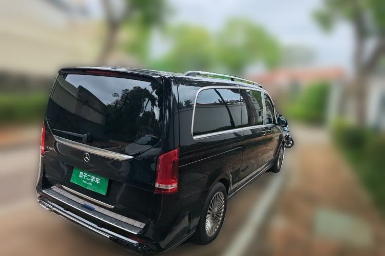 Used Mercedes-Benz V-Class  Rear Right 45 Deg
