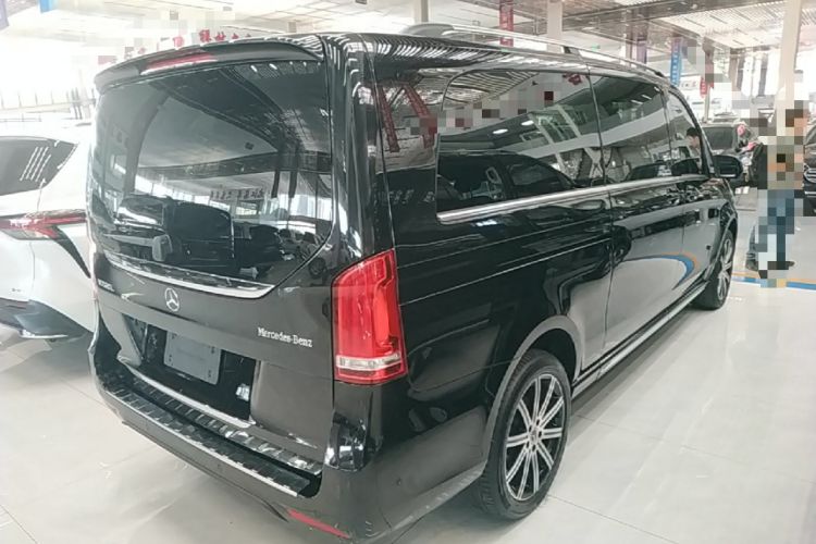 Used Mercedes-Benz V-Class 2021 V 260 L Long-wheelbase Luxury Edition Rear Right 45 Deg