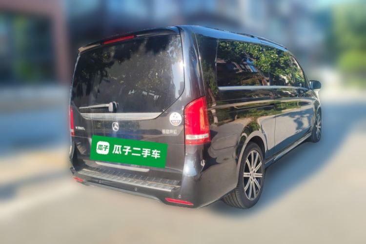 Used Mercedes-Benz V-Class 2021 V 260 L Long-wheelbase Luxury Edition Rear Right 45 Deg