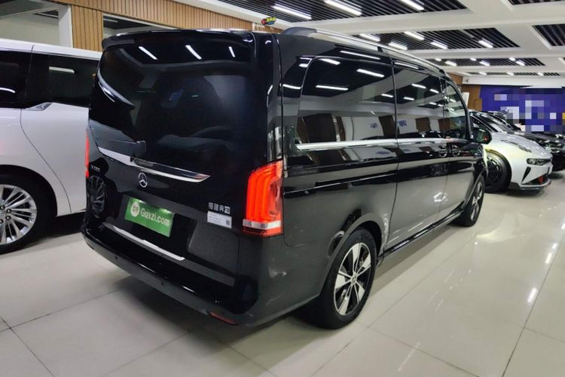 Used Mercedes-Benz V-Class 2021 V 260 Prestige Edition Rear Right 45 Deg