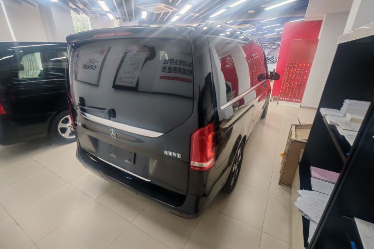 Used Mercedes-Benz V-Class 2021 V 260 Prestige Edition Rear Right 45 Deg