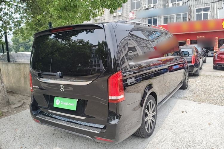 Used Mercedes-Benz V-Class 2021 V 260 L Long-wheelbase Luxury Edition Rear Right 45 Deg