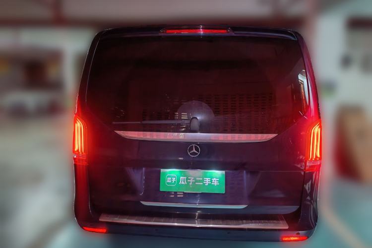 Used Mercedes-Benz V-Class 2021 V 260 Avantgarde Edition Rear