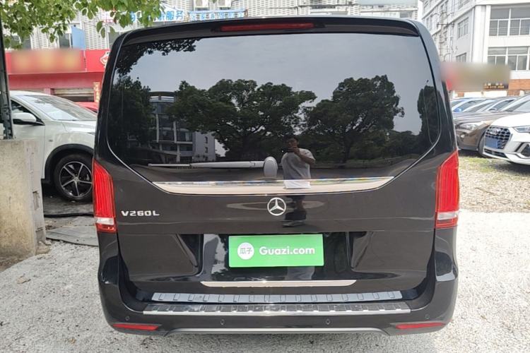 Used Mercedes-Benz V-Class 2021 V 260 L Long-wheelbase Luxury Edition Rear