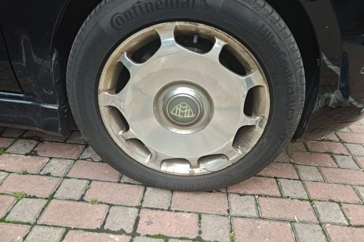 Used Mercedes-Benz V-Class 2021 V 260 Avantgarde Edition Right Front Wheel Hub