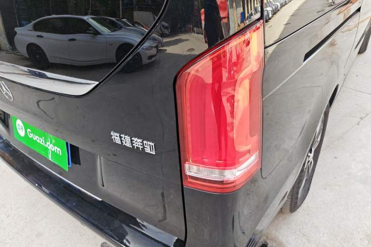 Used Mercedes-Benz V-Class 2021 V 260 Prestige Edition Right Rear Taillight