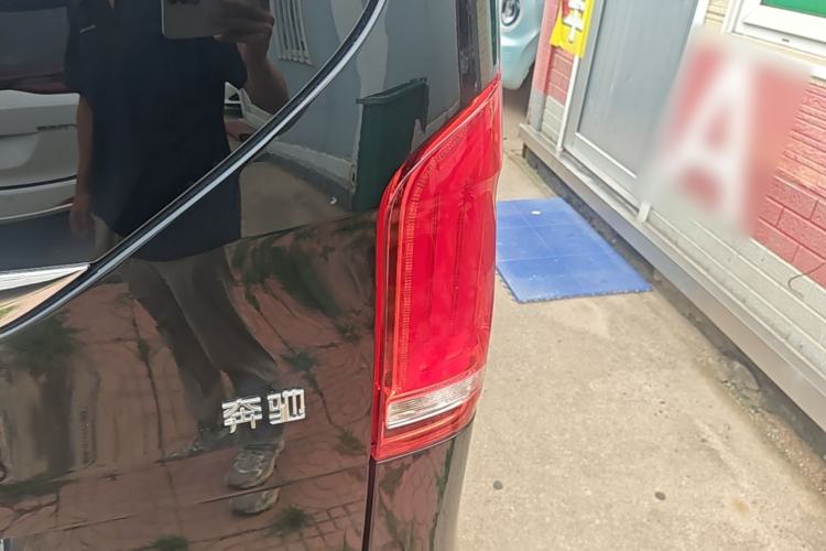 Used Mercedes-Benz V-Class 2021 V 260 Prestige Edition Right Rear Taillight