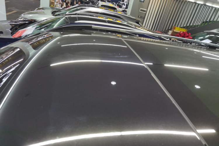 Used Mercedes-Benz V-Class 2021 V 260 Avantgarde Edition Roof