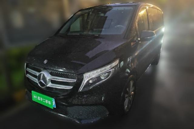 Used Mercedes-Benz V-Class 2021 V 260 Avantgarde Edition