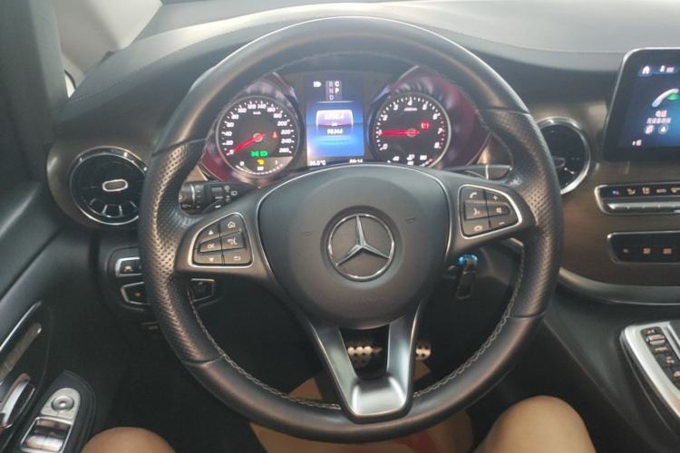 Used Mercedes-Benz V-Class 2021 V 260 L Long-wheelbase Luxury Edition Steering Wheel