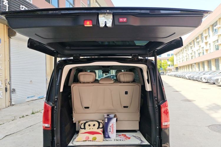 Used Mercedes-Benz V-Class 2021 V 260 Prestige Edition Trunk
