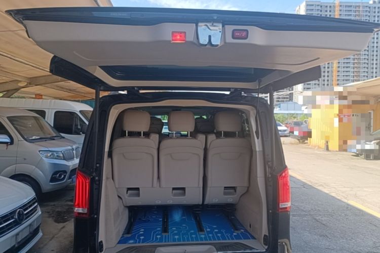 Used Mercedes-Benz V-Class 2021 V 260 Prestige Edition Trunk