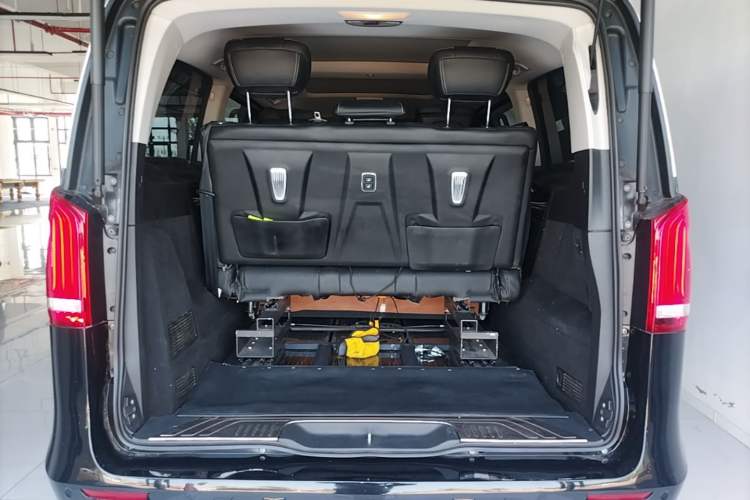 Used Mercedes-Benz V-Class 2021 V 260 Prestige Edition Trunk