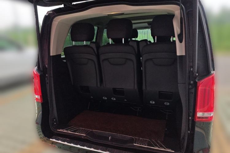 Used Mercedes-Benz V-Class 2021 V 260 L Long-wheelbase Luxury Edition Trunk
