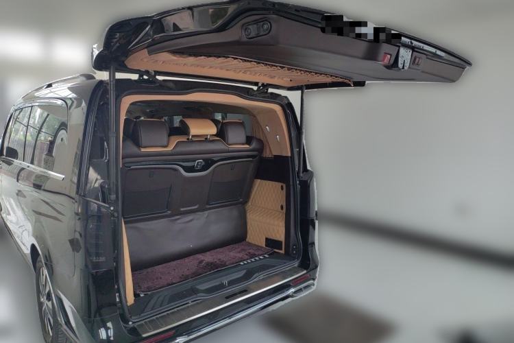 Used Mercedes-Benz V-Class 2021 V 260 L Long Wheelbase Prestige Edition Trunk