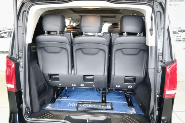 Used Mercedes-Benz V-Class 2021 V 260 Prestige Edition Trunk