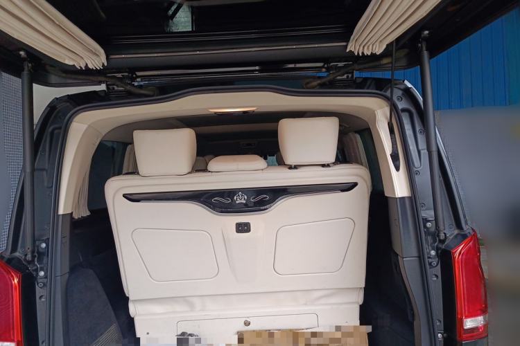 Used Mercedes-Benz V-Class  Trunk