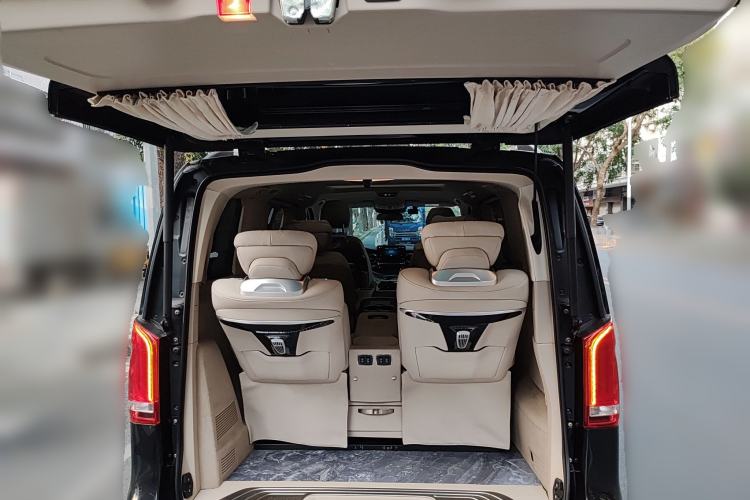 Used Mercedes-Benz V-Class 2021 V 260 Prestige Edition Trunk