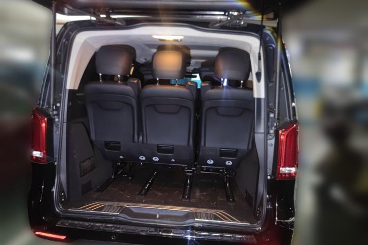 Used Mercedes-Benz V-Class 2021 V 260 L Long-wheelbase Luxury Edition Trunk