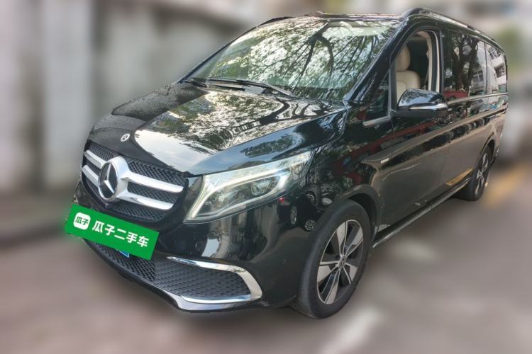 Używany Mercedes-Benz V-Class 2021 V 260 Prestige Edition Guazi used car, China used car export, Used car for sale, Used cars, Cheapest cars for sale