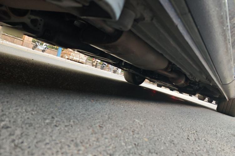 Used Mercedes-Benz V-Class 2021 V 260 Avantgarde Edition Chassis Rear Right