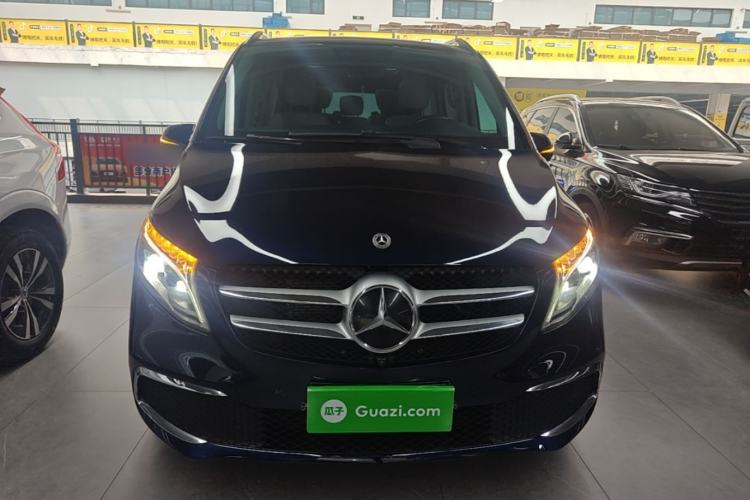 Used Mercedes-Benz V-Class 2021 V 260 L Long Wheelbase Prestige Edition Front