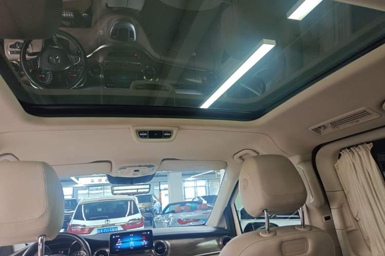 Used Mercedes-Benz V-Class 2021 V 260 L Long Wheelbase Prestige Edition Headliner