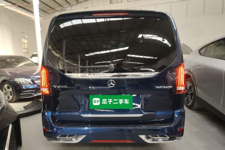 Used Mercedes-Benz V-Class 2021 V 260 Avantgarde Edition Rear