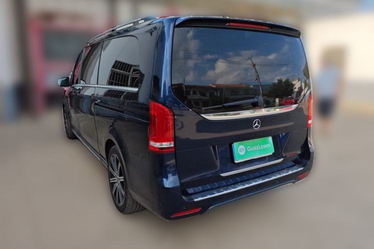 Used Mercedes-Benz V-Class 2021 V 260 L Long-wheelbase Luxury Edition Rear Left 45 Deg