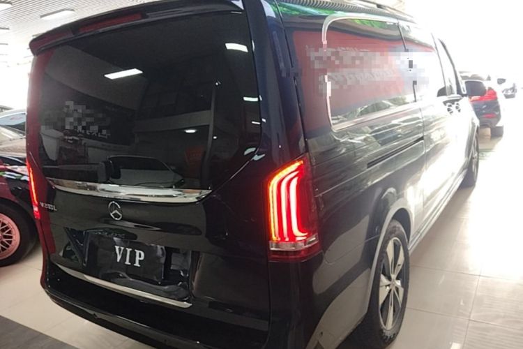 Used Mercedes-Benz V-Class 2021 V 260 L Long Wheelbase Prestige Edition Rear Right 45 Deg
