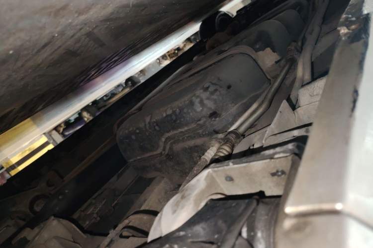 Used Mercedes-Benz V-Class  Chassis Rear Left