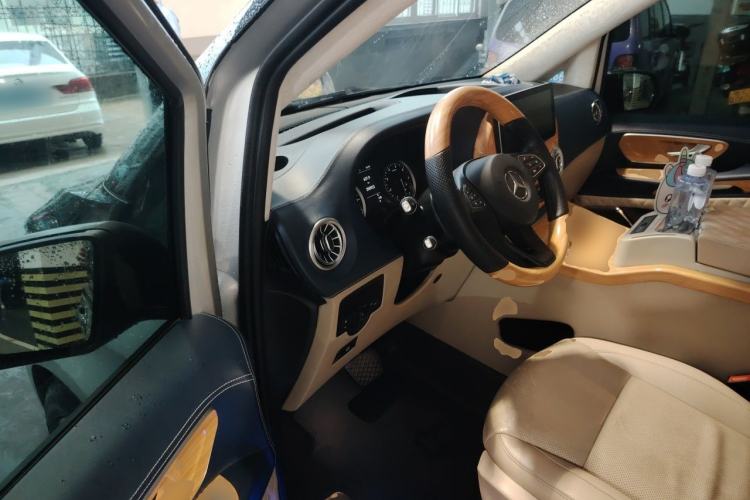 Used Mercedes-Benz V-Class  Driver Seat