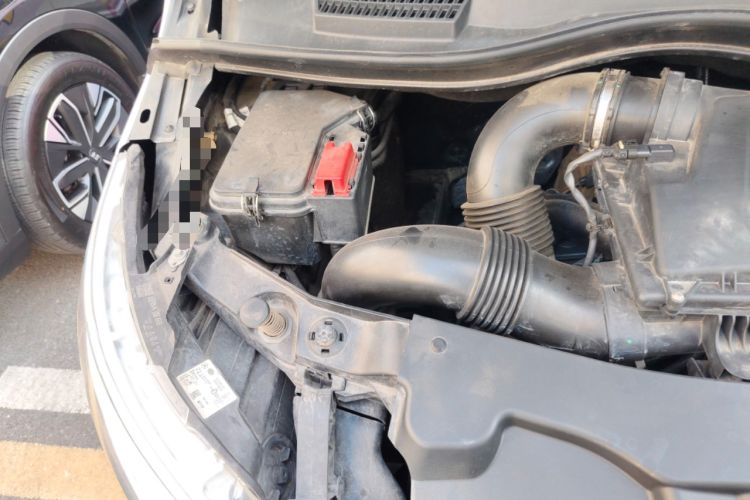 Used Mercedes-Benz V-Class 2021 V 260 L Long Wheelbase Prestige Edition Engine Bay Right
