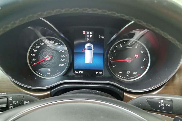 Used Mercedes-Benz V-Class 2021 V 260 L Long Wheelbase Prestige Edition Instrument Cluster