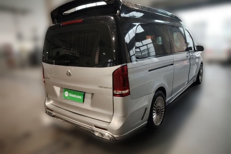 Used Mercedes-Benz V-Class  Rear Right 45 Deg