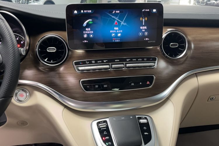 Used Mercedes-Benz V-Class 2021 V 260 L Long-wheelbase Luxury Edition Audio And AC Panel