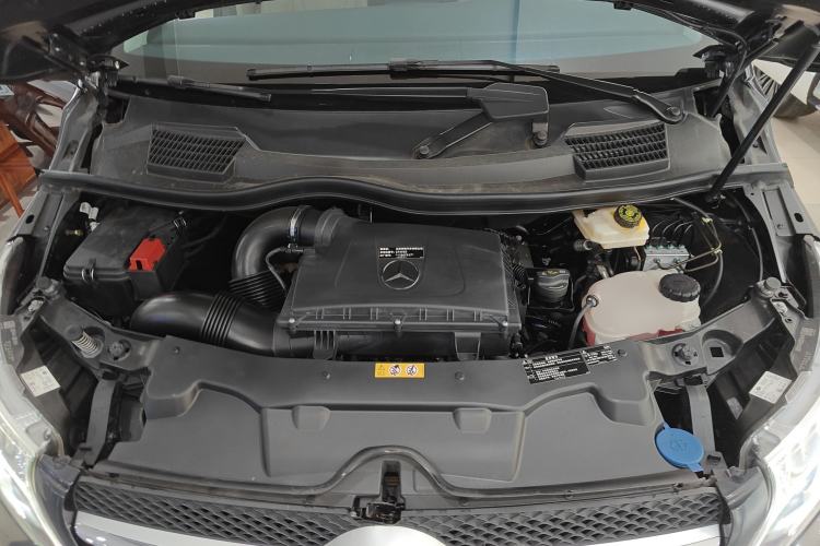 Used Mercedes-Benz V-Class 2021 V 260 Prestige Edition Engine Bay