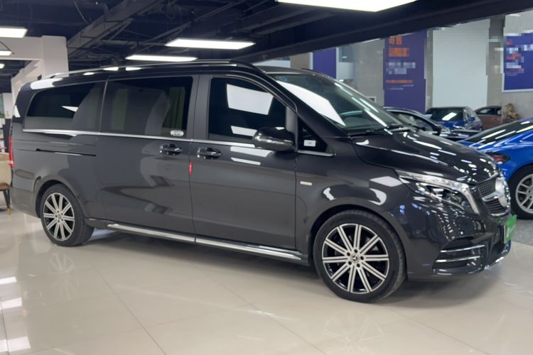 Used Mercedes-Benz V-Class 2021 V 260 L Long-wheelbase Luxury Edition Exterior 2