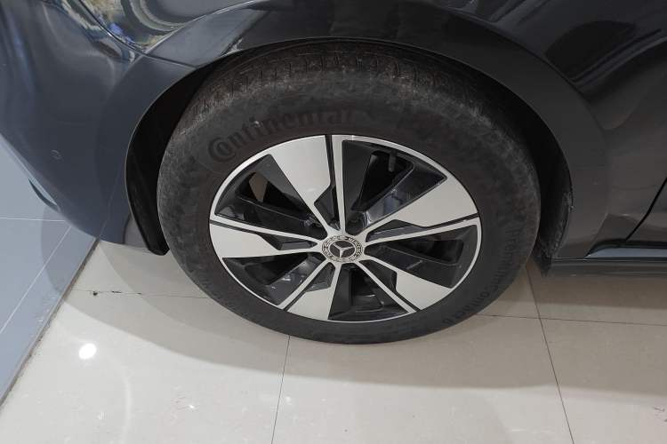 Used Mercedes-Benz V-Class 2021 V 260 Prestige Edition Exterior 4