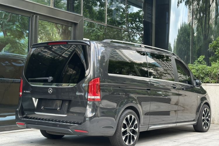 Used Mercedes-Benz V-Class 2021 V 260 L Long-wheelbase Luxury Edition Exterior 5