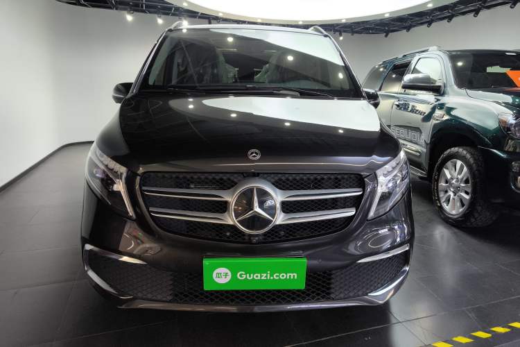 Used Mercedes-Benz V-Class 2021 V 260 L Long Wheelbase Prestige Edition Front